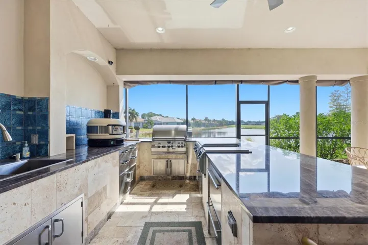 Outdoor Kitchen