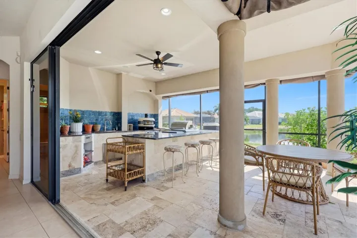 Outdoor Kitchen