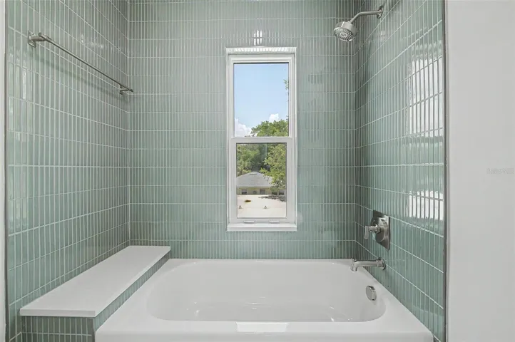 Jack ande Jill Bath