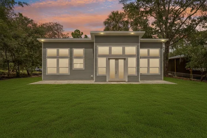 virtual rendering of back of home