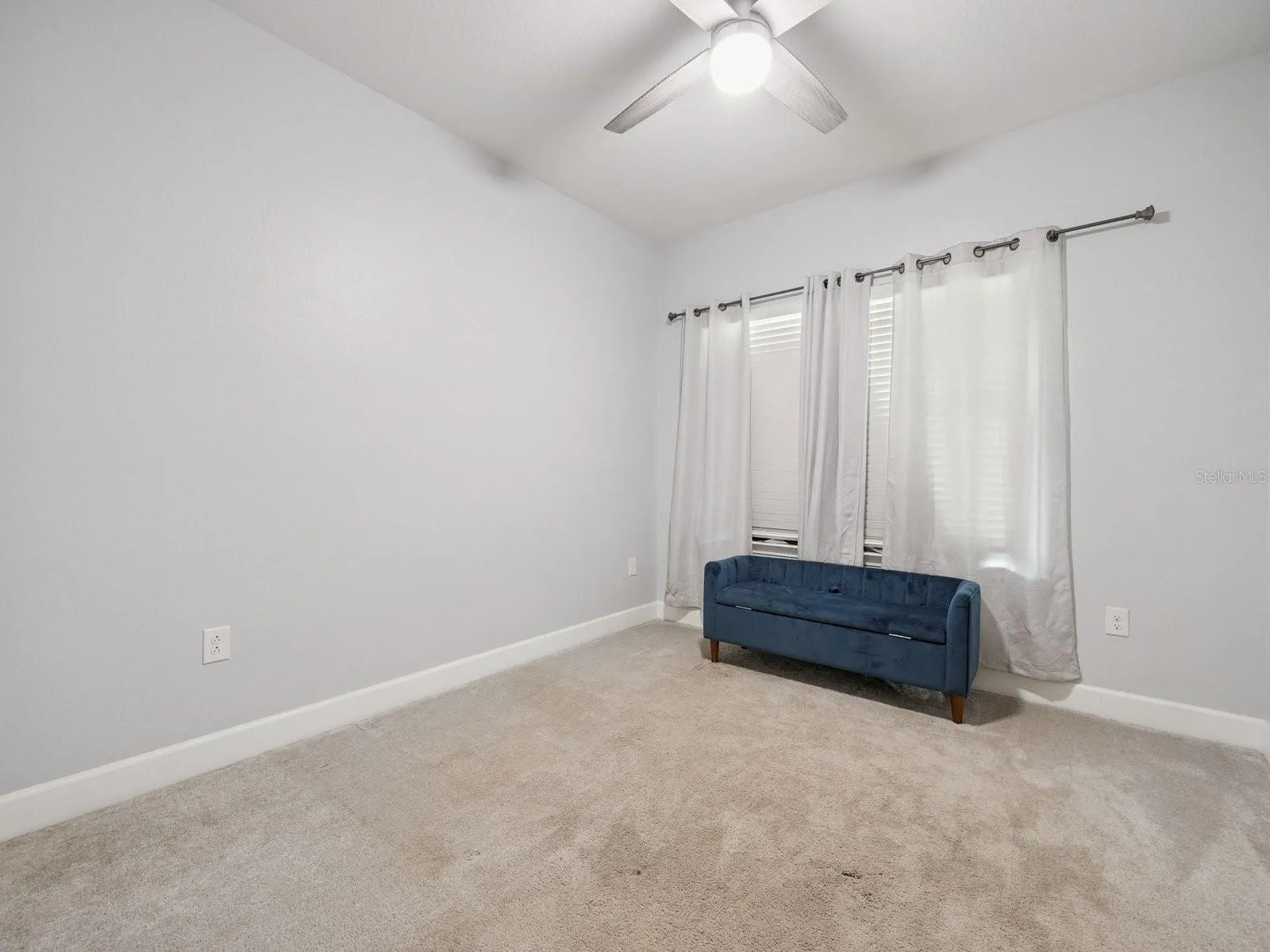 Bedroom 5 (02)