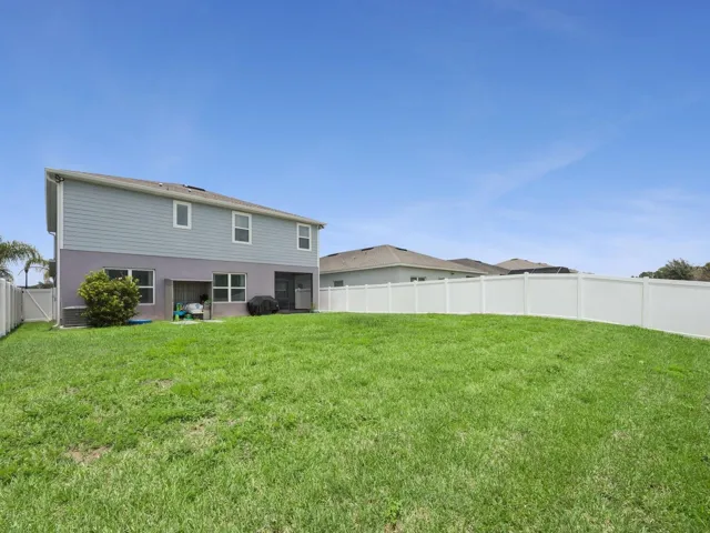 Rear Exterior and Backyard area (01)