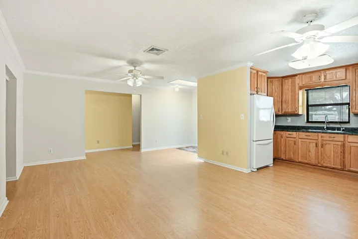 Dining/Family Room