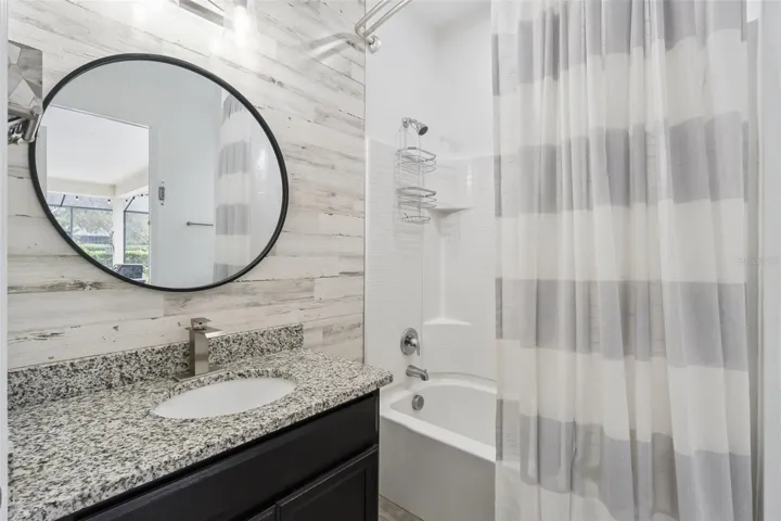 Guest Bathroom 2