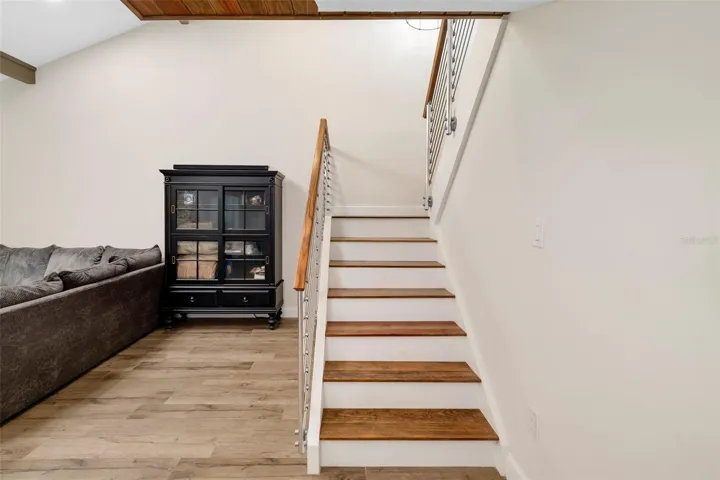 stairs to loft