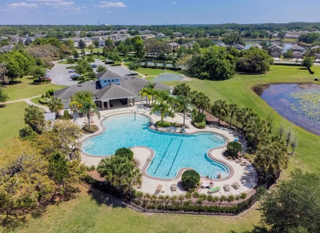 Community pool