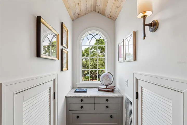Vistas of mature oaks and large lots make Ballast Point special.