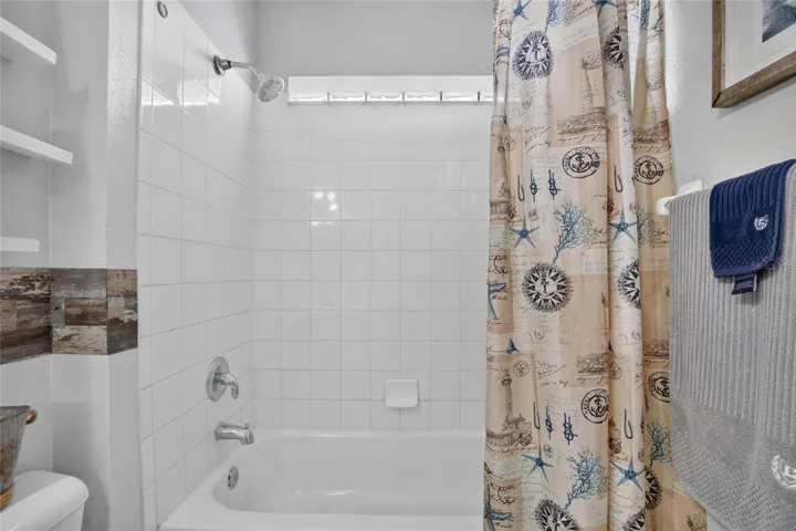 Shared Bath