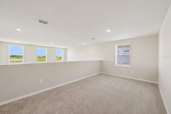 Representative images and renderings are for illustrative purposes. Actual structural options and design finishes of home may vary.