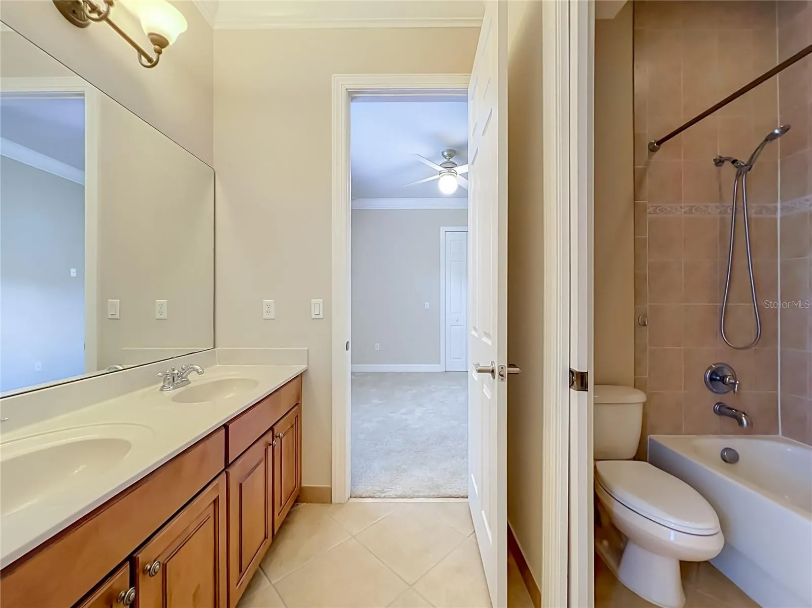 Jack-N-Jill Bath