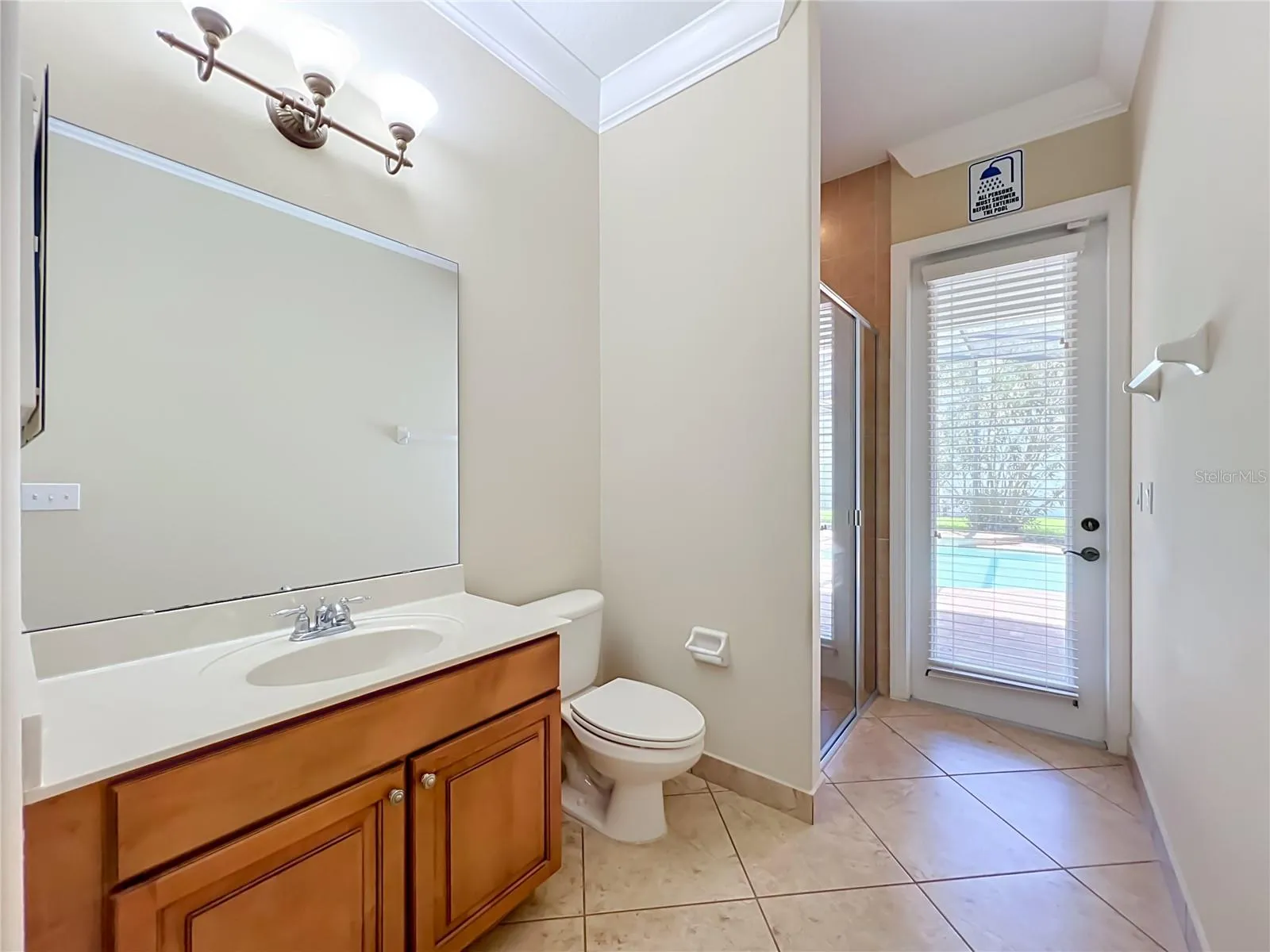 Guest Bath/Pool Bath