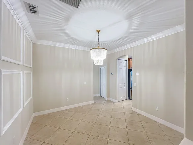 Formal Dining