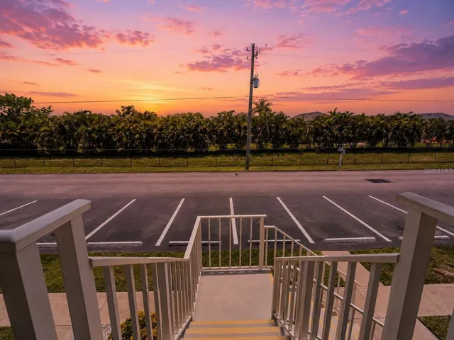 FrontPorch_3310LovelandBlvd_PuntaGorda_Sunset_WindowView.jpg