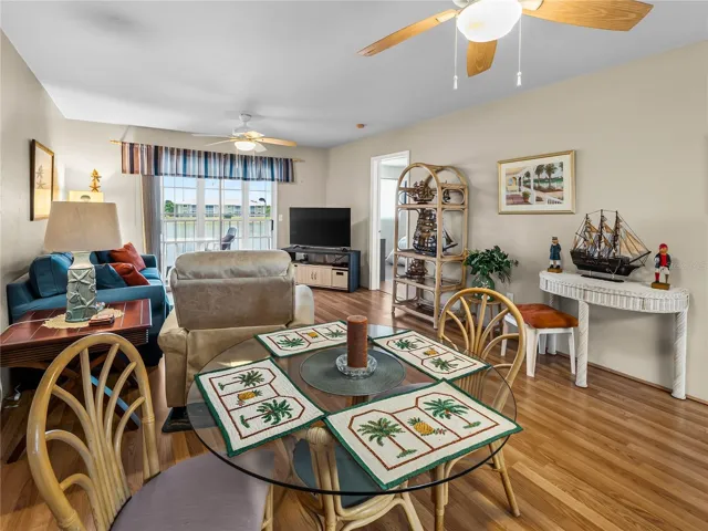 DiningLiving_3310LovelandBlvd_PuntaGorda_OpenConcept_WindowView.jpg