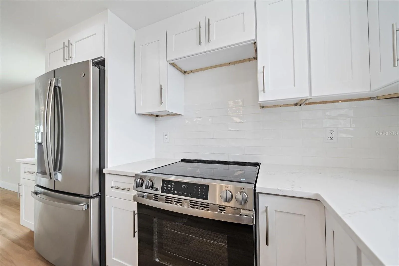 Kitchen - all new appliances