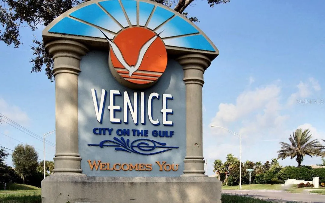 Downtown Venice Island