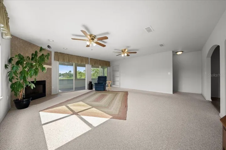 living room (upstairs)