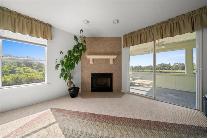 living room (upstairs)