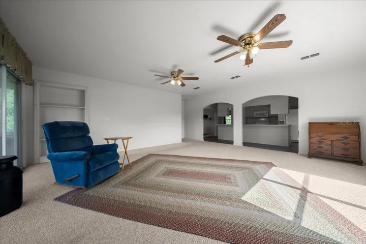 living room (upstairs)