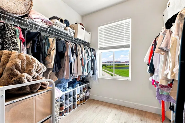 CLOSET WITH WINDOW