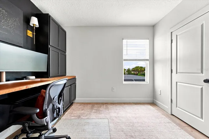 BEDROOM 2 OR OFFICE