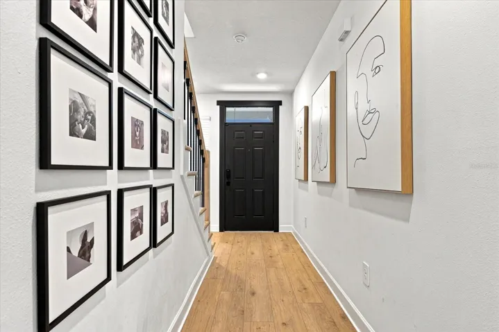 LUXURY VINYL FLOORS THROUGHOUT