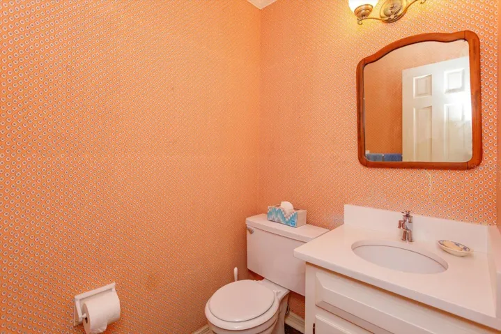 1/2 Bath off Kitchen