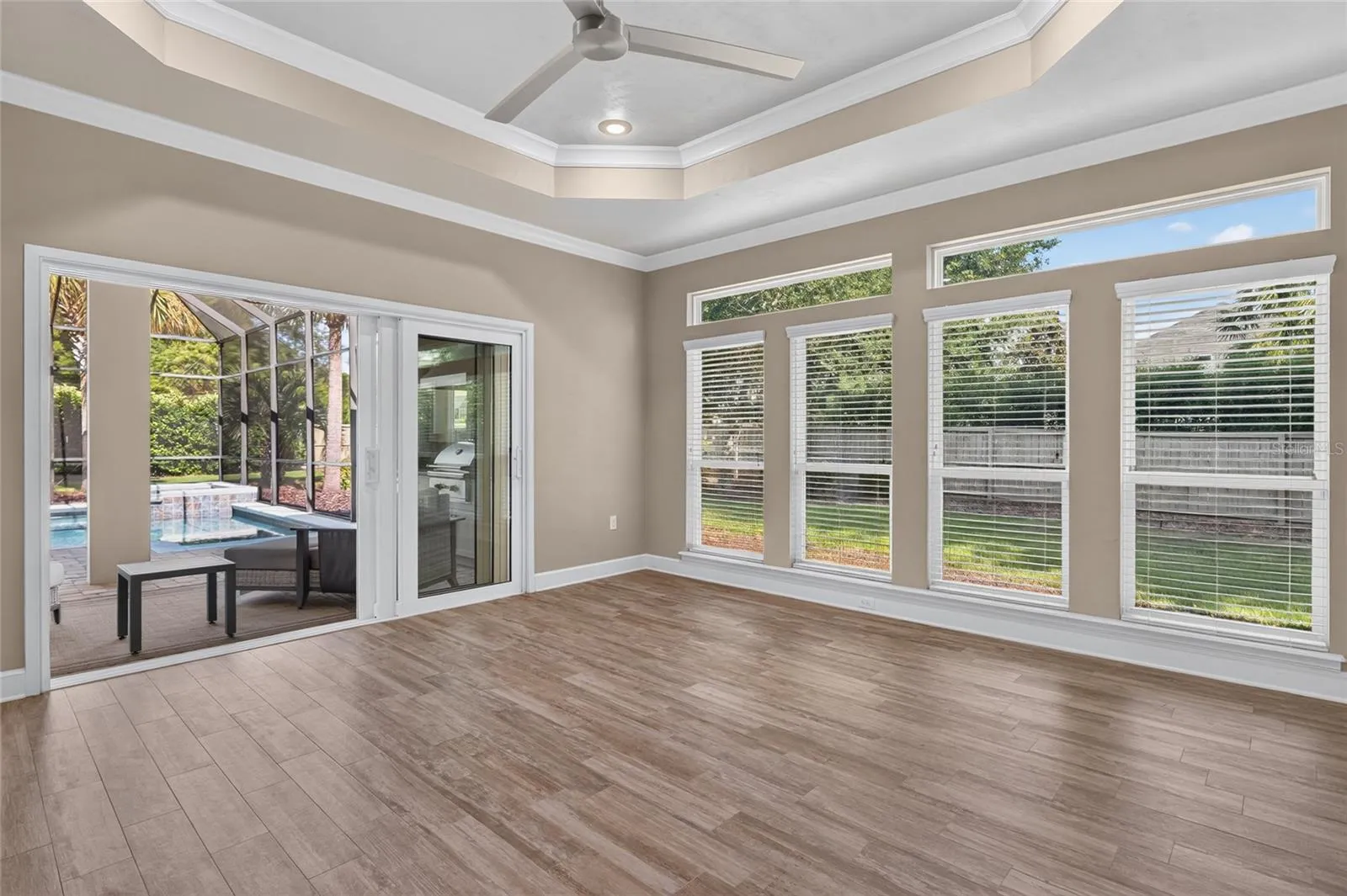 5th guest bedroom or bonus room w/lanai access