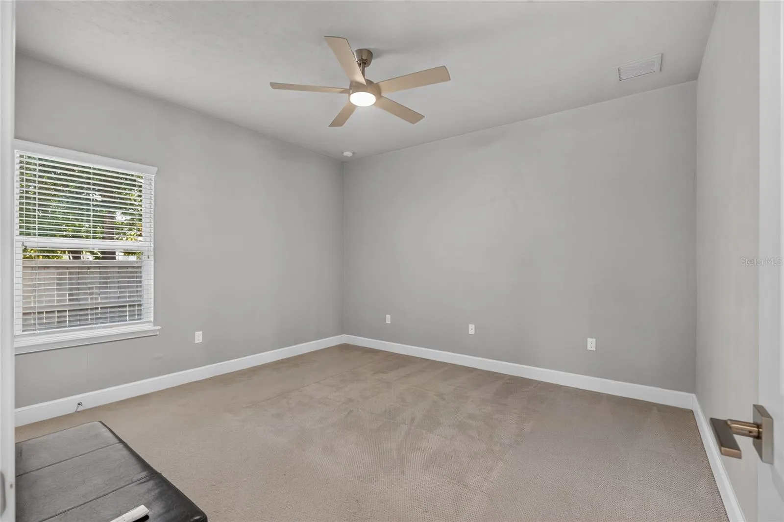4th guest bedroom