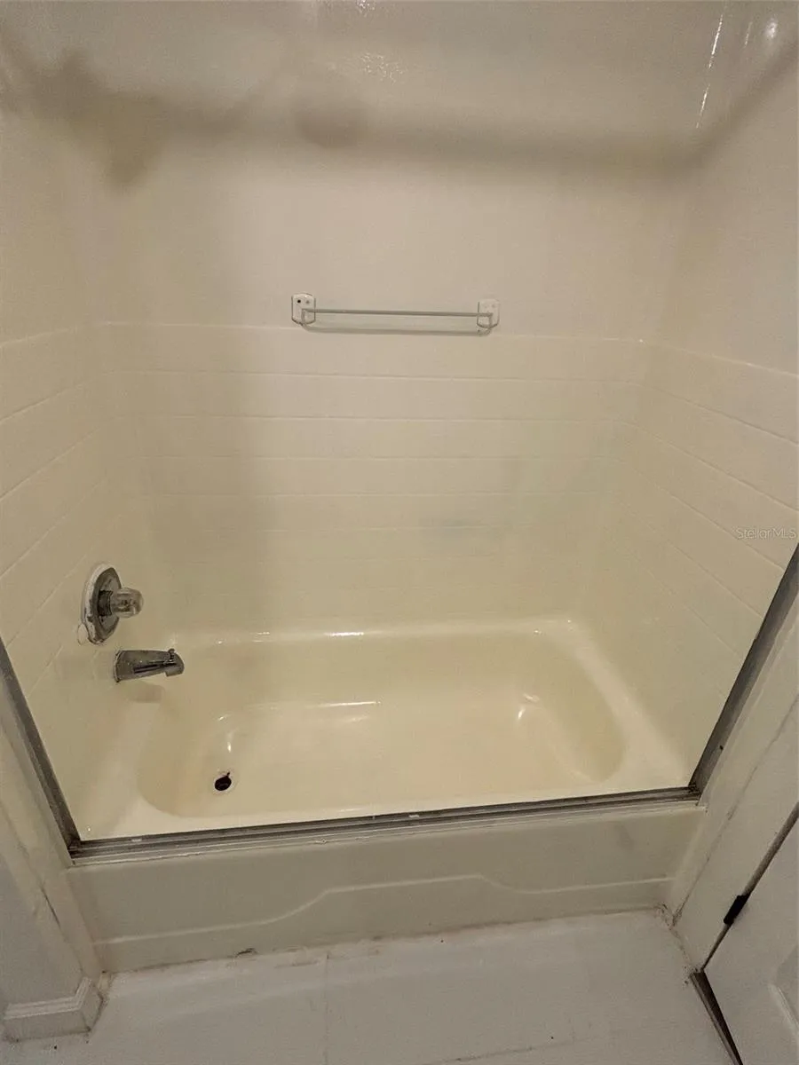 Primary Bathtub