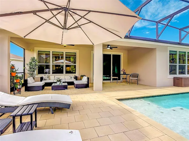 Nice Covered Portion of Lanai.