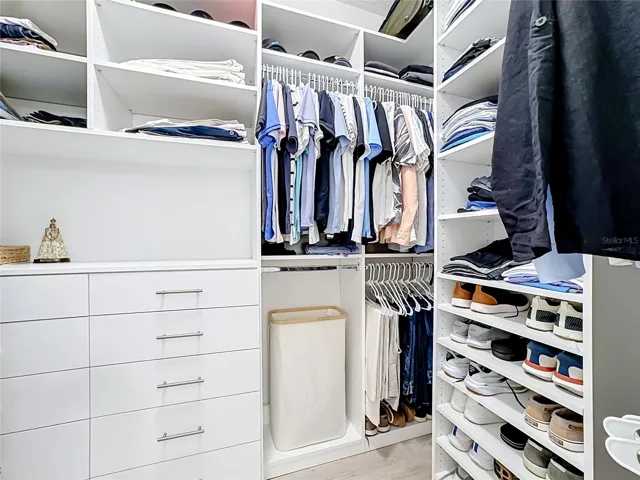 Custom Designed Closet Organizer