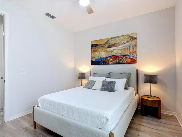 Second bedroom