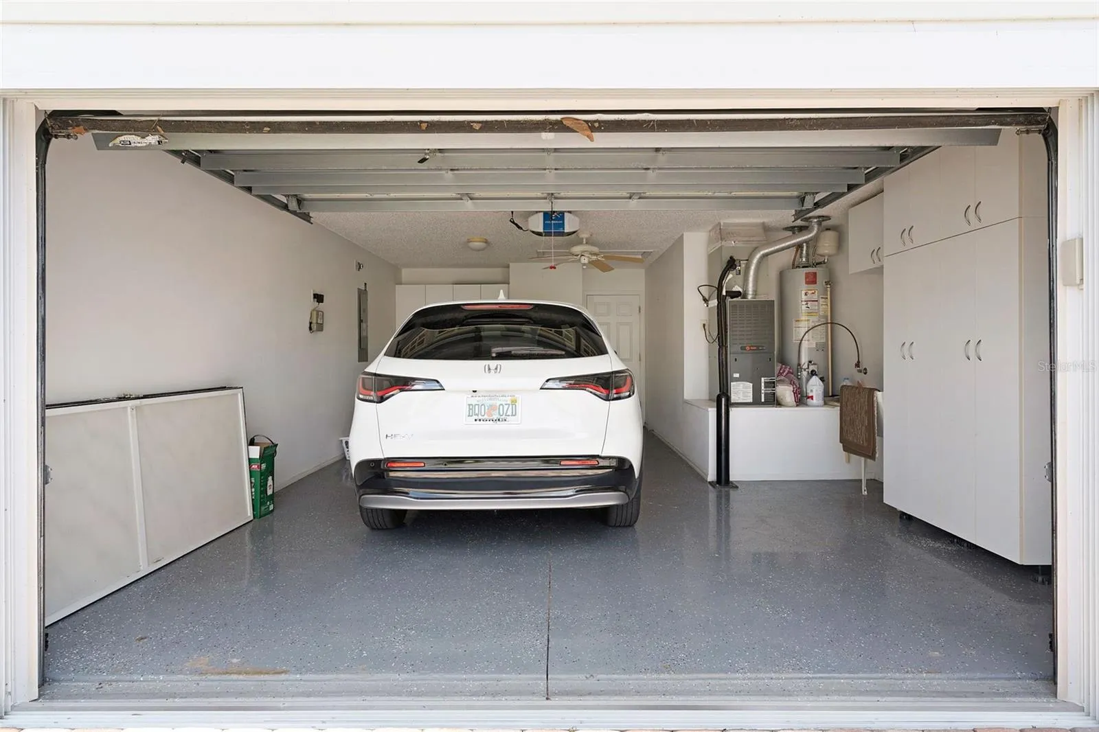 ONE CAR &amp; GOLF CART FIT!