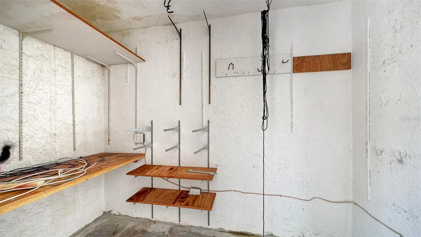 storage closet at end of lanai