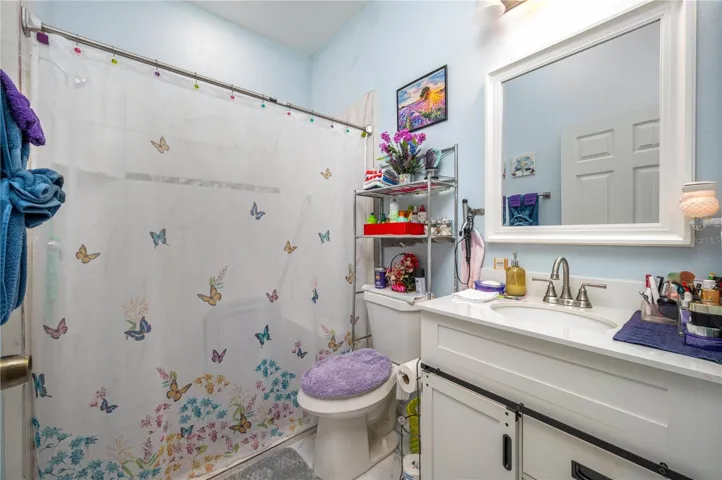 #2 Hall bathroom