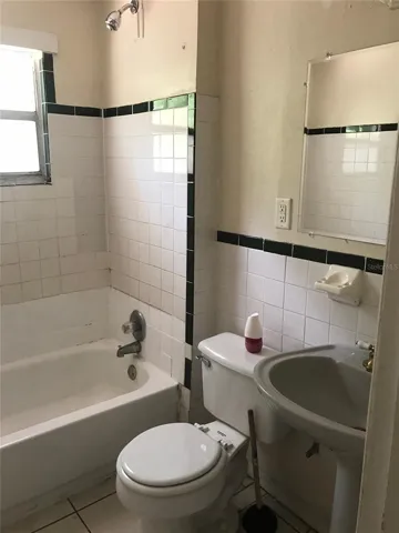 1170