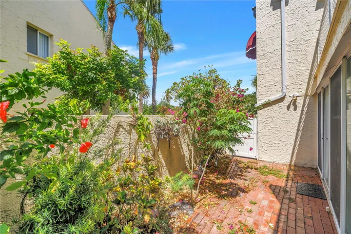 Private enclosed Lanai off 2nd and 3rd bedroom