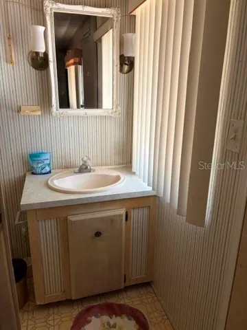 1170