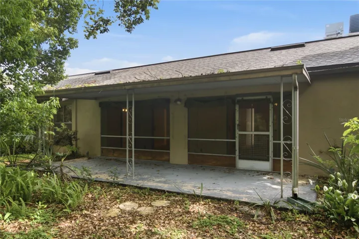 Covered patio
