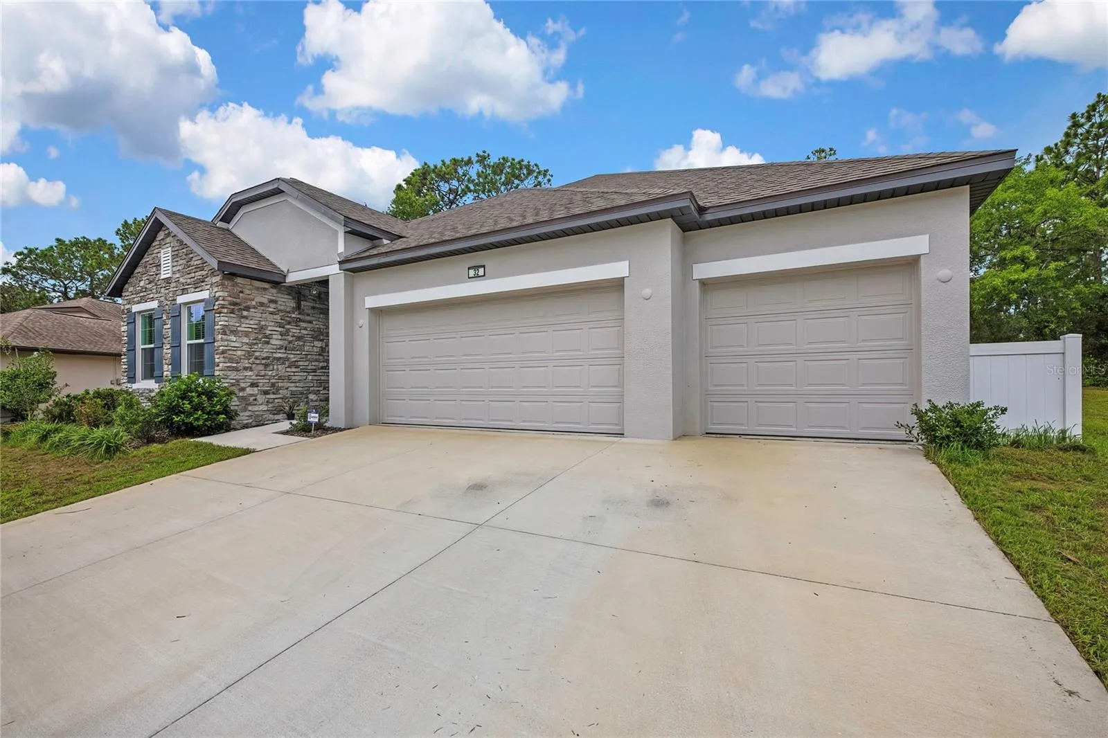 3 car oversized garage