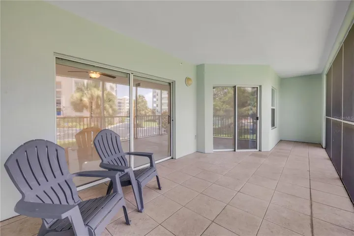 Balcony porch