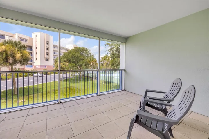 Balcony porch