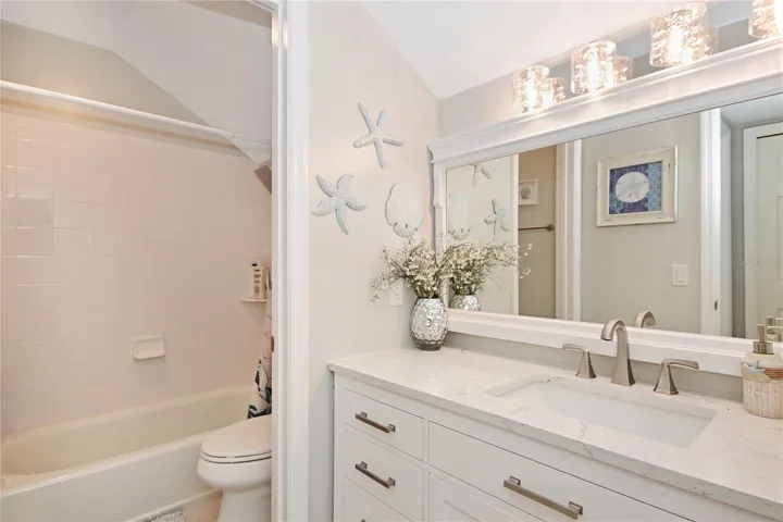 2nd bathroom