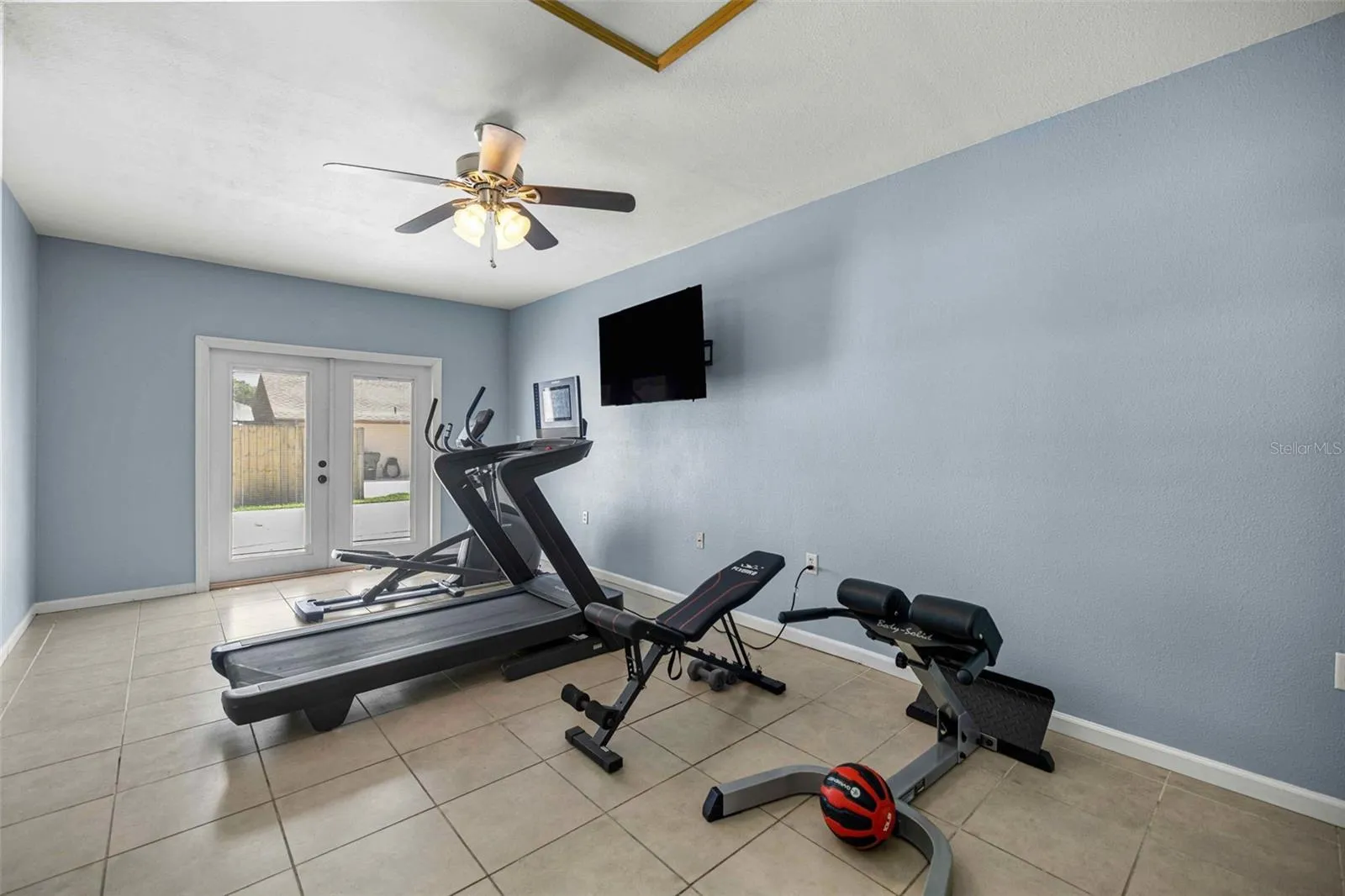 5th br/ bonus room