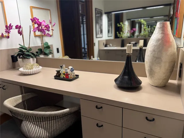 The vanity in the Dressing area