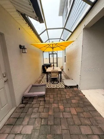 Brick Paver Screened in Patio
