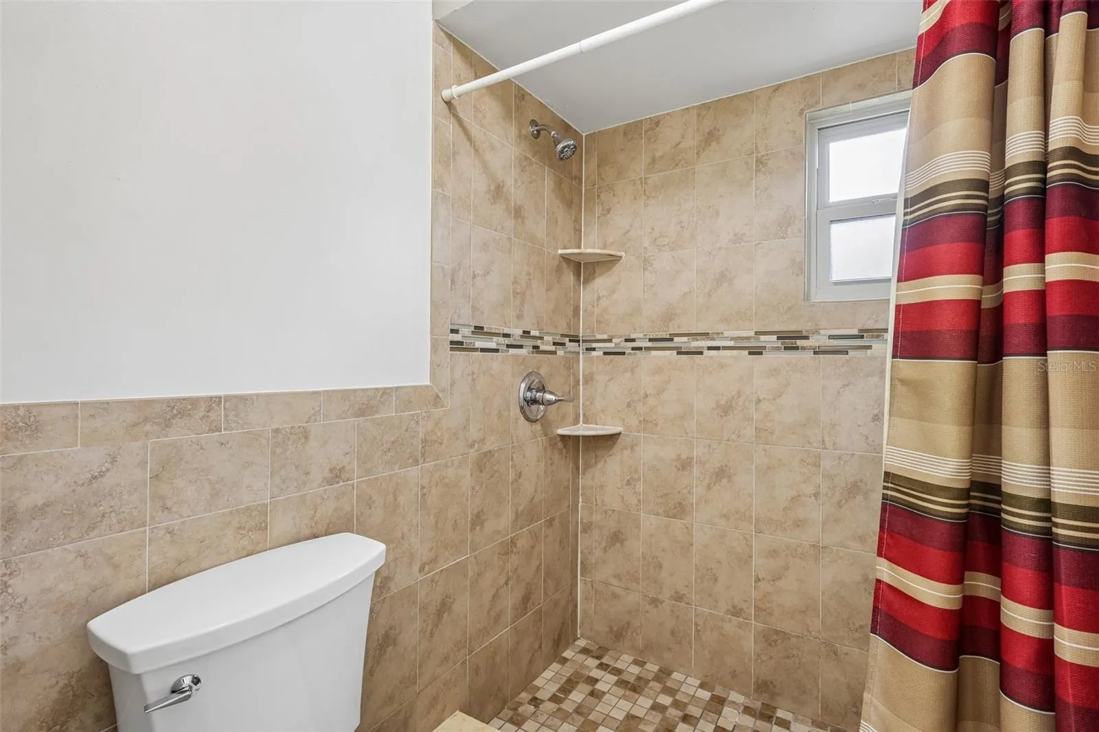 Primary en suite