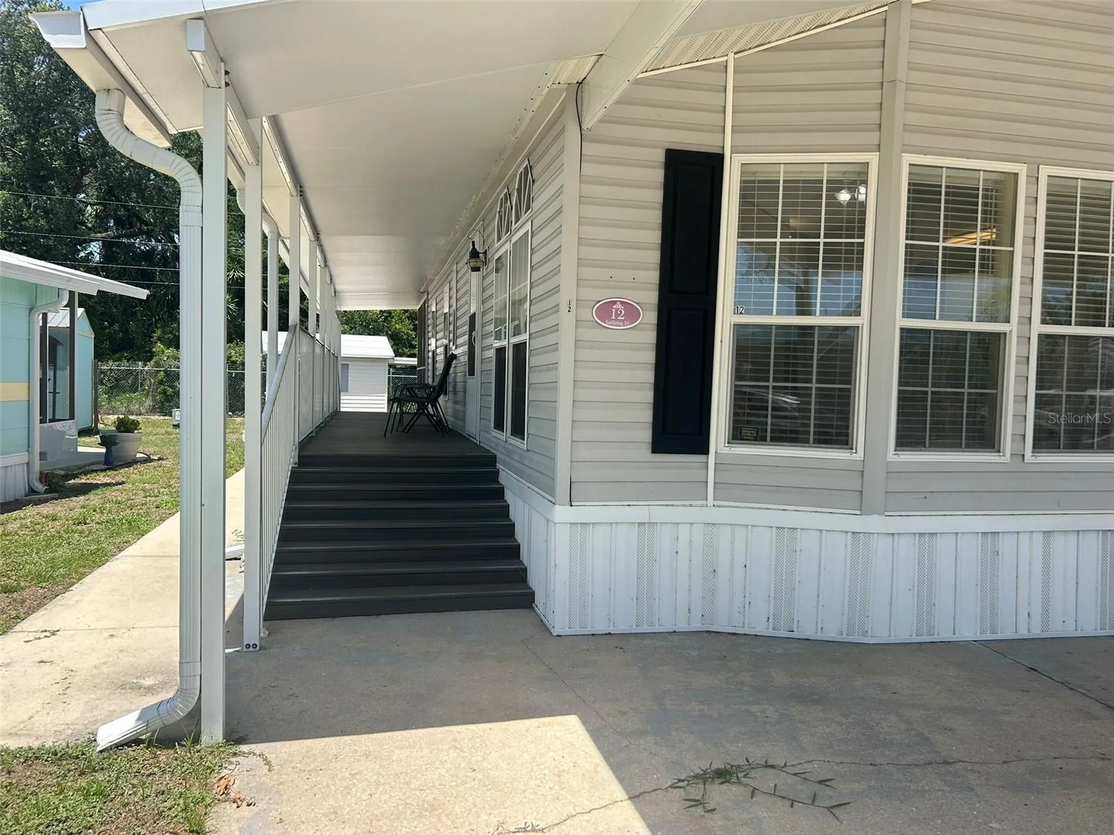 Side Deck Front View