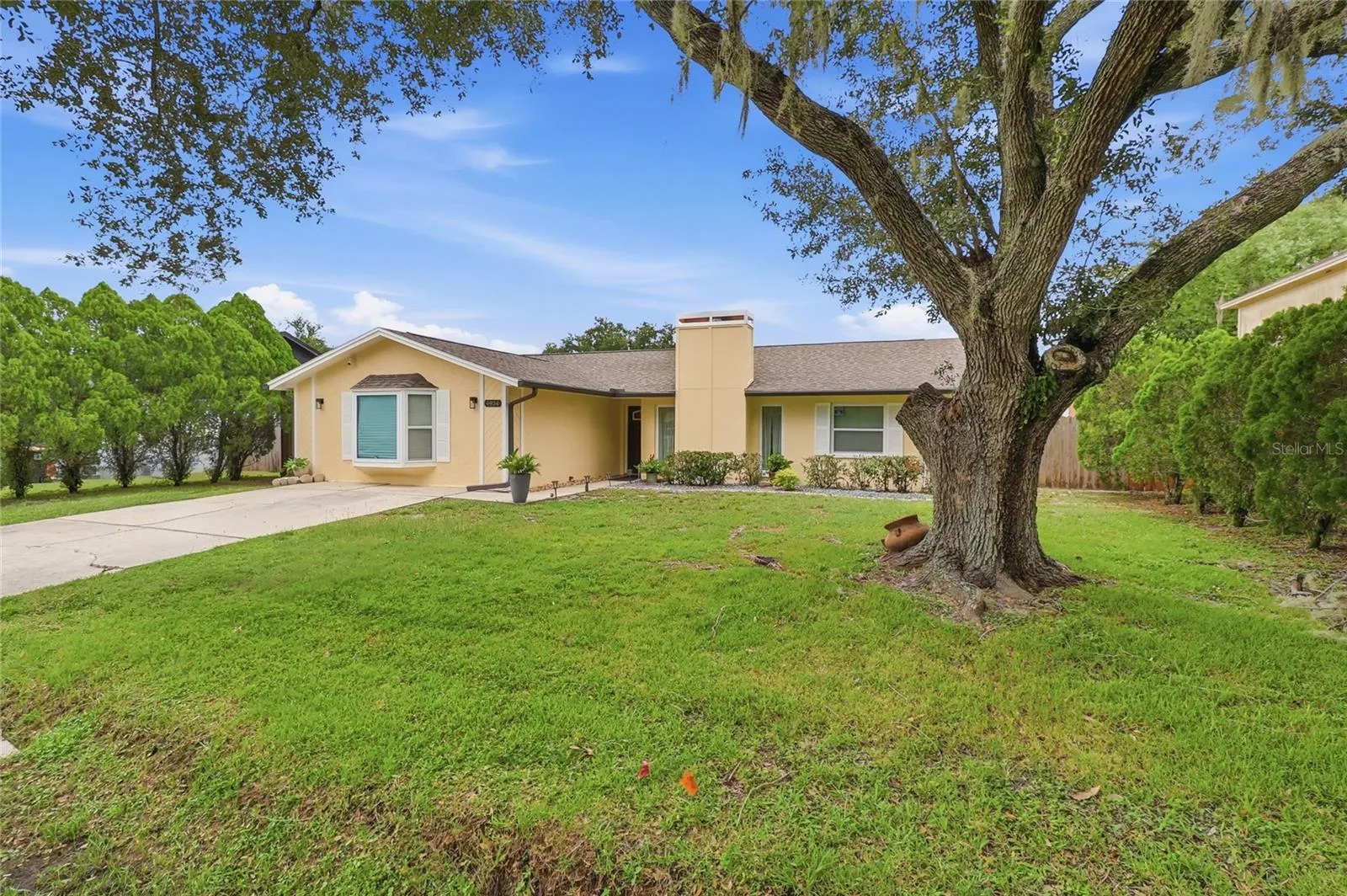 4934 Wildflower Dr, Lakeland, Florida 33811 — photo 2